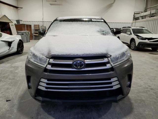 2018 Toyota Highlander SE