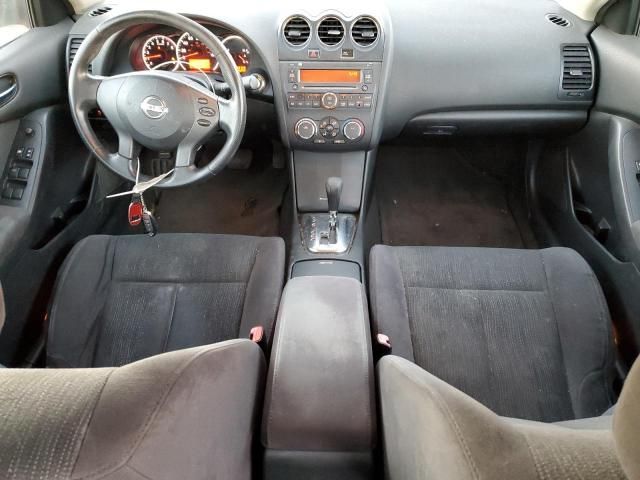 2011 Nissan Altima Base