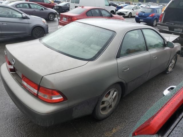 2000 Lexus ES 300