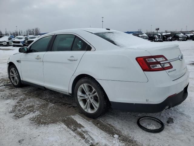 2015 Ford Taurus SE