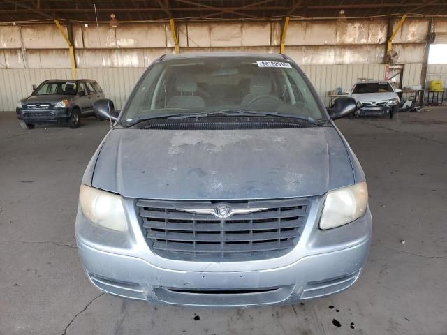 2005 Chrysler Town & Country