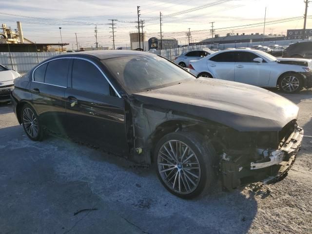 2019 BMW 530E