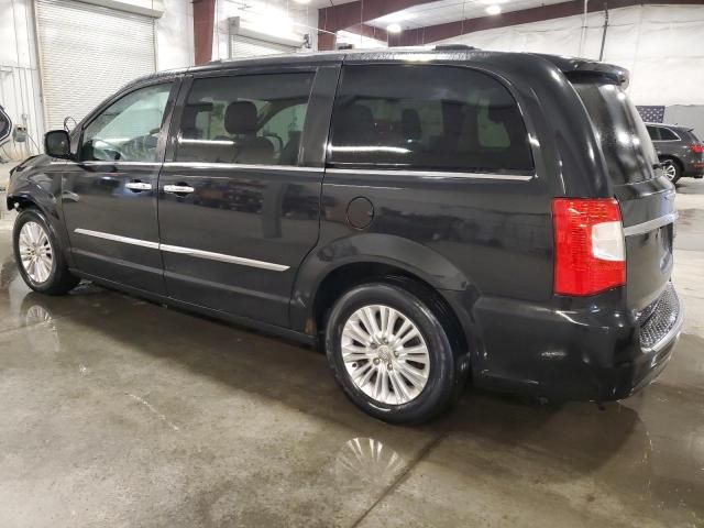 2013 Chrysler Town & Country Limited