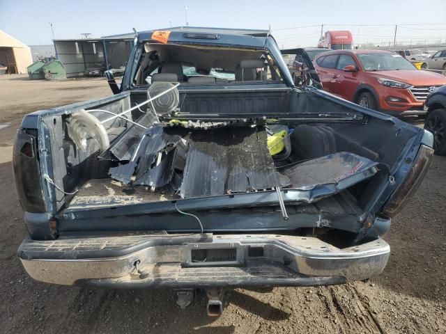 2006 GMC Sierra K2500 Heavy Duty