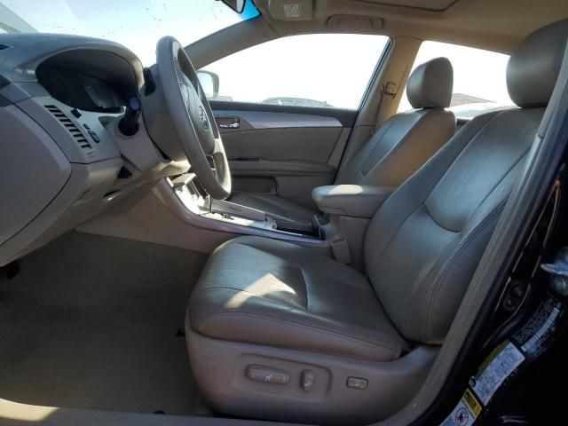 2005 Toyota Avalon XL