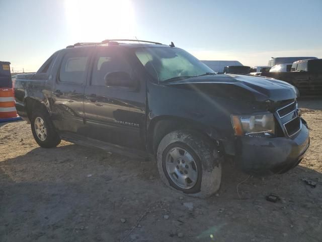 2013 Chevrolet Avalanche LS