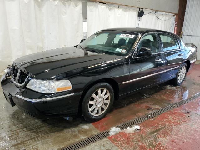 2009 Lincoln Town Car Signature Limited