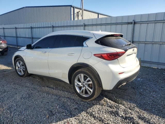 2017 Infiniti QX30 Base