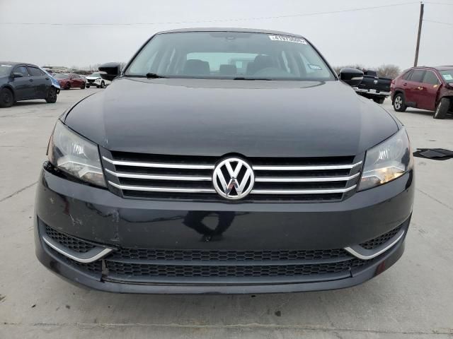 2014 Volkswagen Passat S