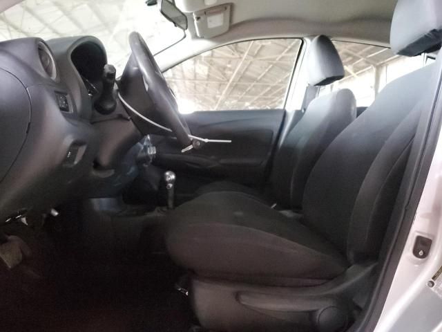 2013 Nissan Versa S