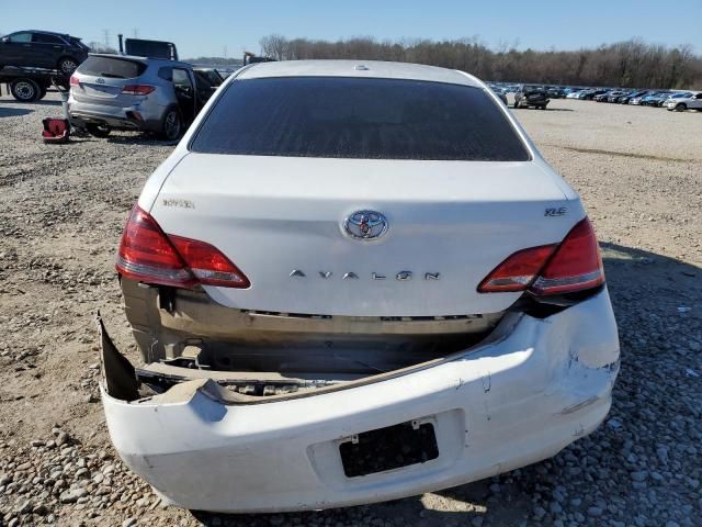 2010 Toyota Avalon XL