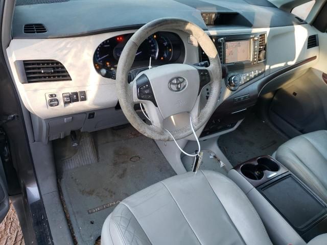 2012 Toyota Sienna XLE