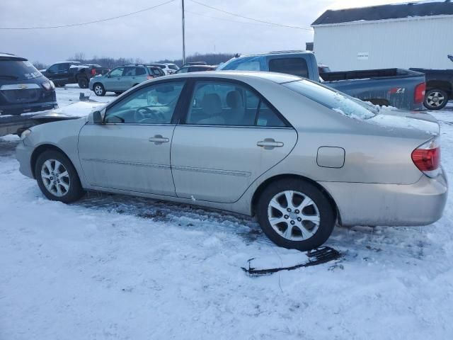 2005 Toyota Camry LE