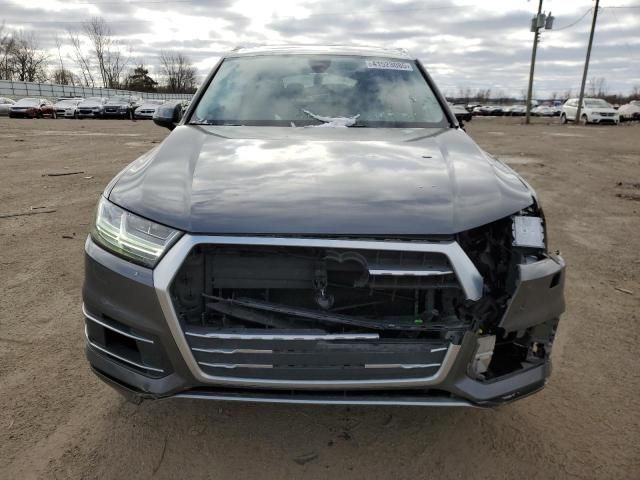 2019 Audi Q7 Premium Plus