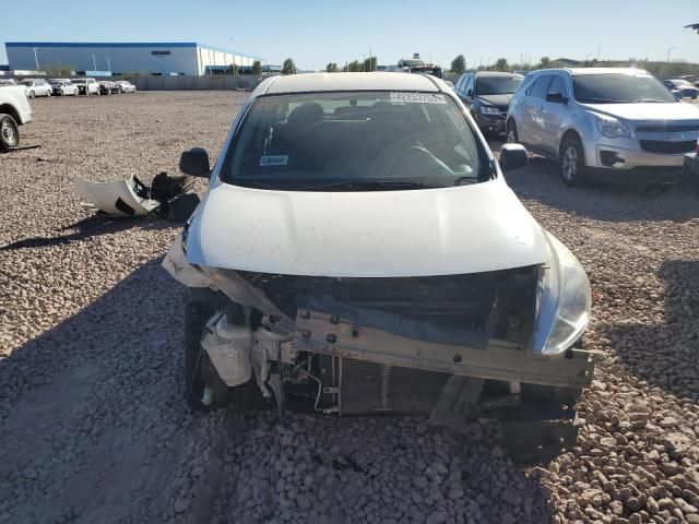 2015 Nissan Versa S