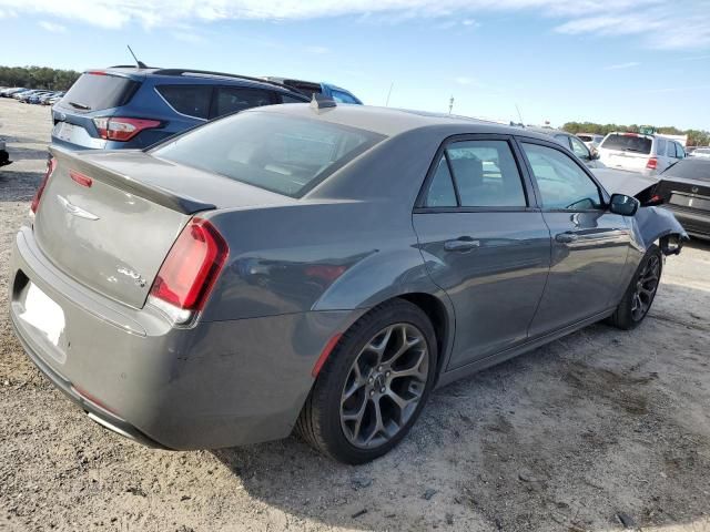 2018 Chrysler 300 S