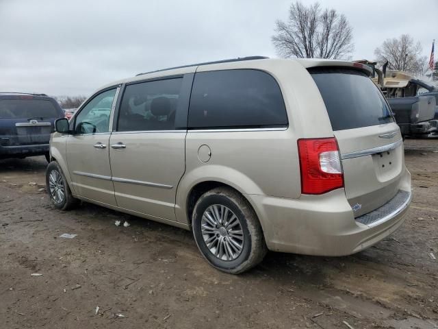 2014 Chrysler Town & Country Touring L