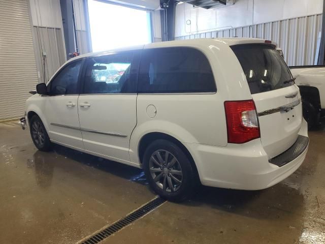 2014 Chrysler Town & Country S