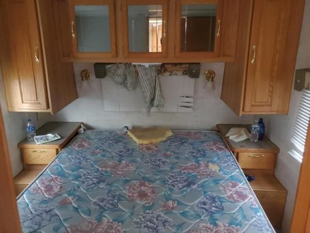 2003 Sunny Brook Travel Trailer