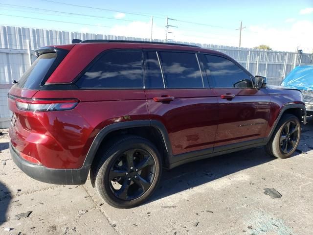 2023 Jeep Grand Cherokee Laredo