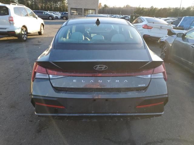 2024 Hyundai Elantra Limited