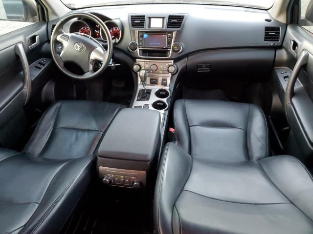 2013 Toyota Highlander Base