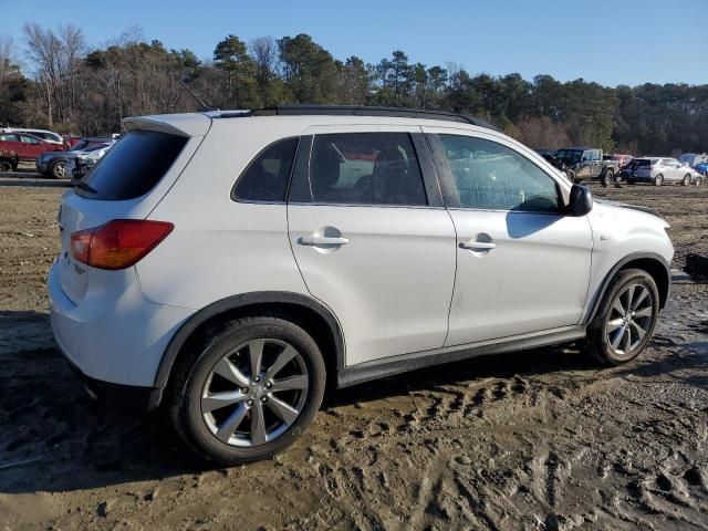 2013 Mitsubishi Outlander Sport LE