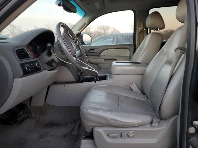 2011 GMC Yukon XL K1500 SLT