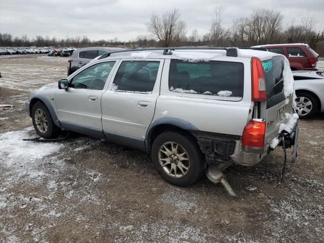 2004 Volvo XC70