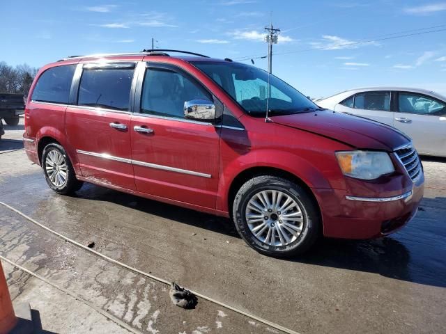 2010 Chrysler Town & Country Limited