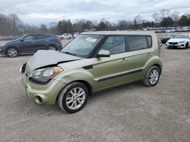 2013 KIA Soul +