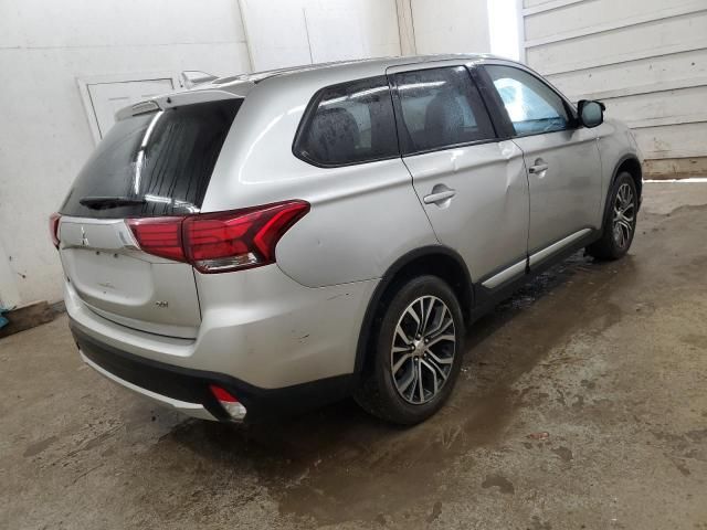 2018 Mitsubishi Outlander SE