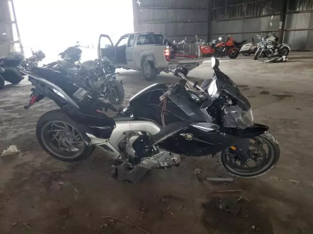 2015 BMW K1600 GTL