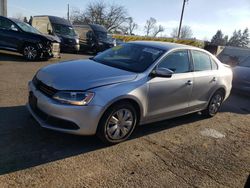 Vehiculos salvage en venta de Copart Woodburn, OR: 2013 Volkswagen Jetta SE