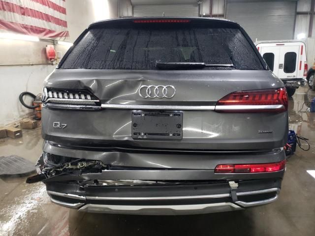 2022 Audi Q7 Premium Plus