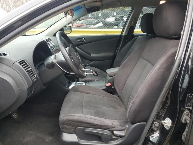 2011 Nissan Altima Base