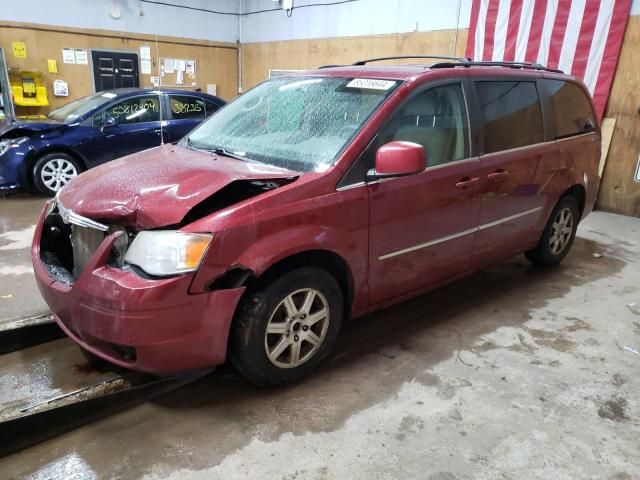 2010 Chrysler Town & Country Touring