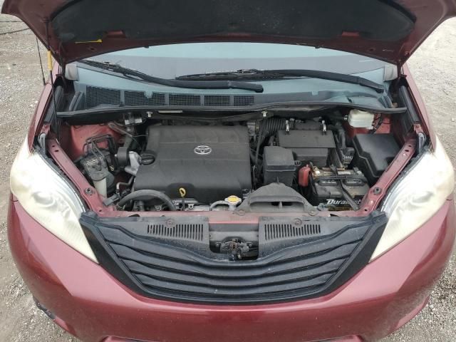 2014 Toyota Sienna