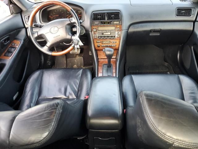 2001 Lexus ES 300