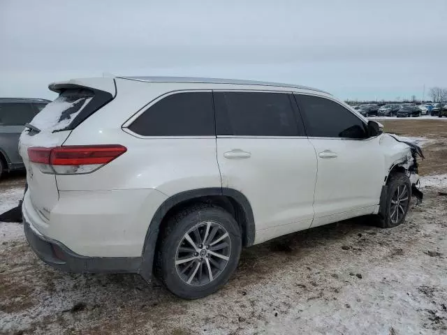 2018 Toyota Highlander SE