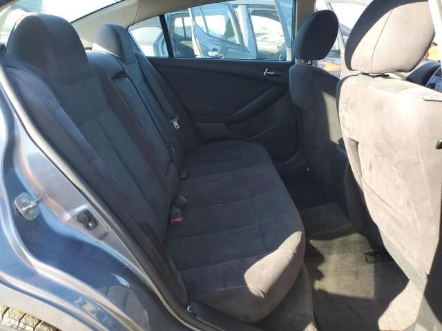 2011 Nissan Altima Base