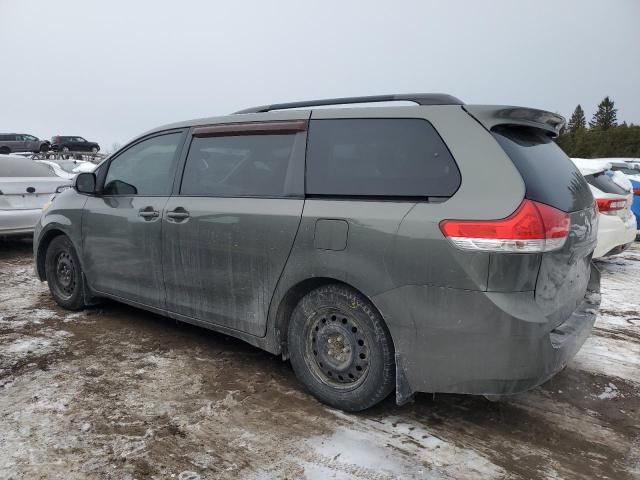 2011 Toyota Sienna LE