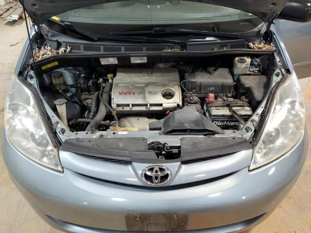 2006 Toyota Sienna CE