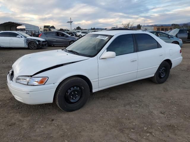 1997 Toyota Camry LE