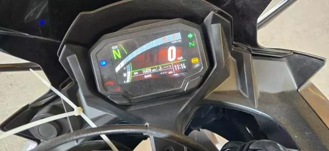 2021 Kawasaki EX650 M