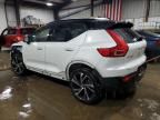 2022 Volvo XC40 T5 R-Design