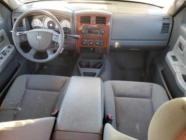 2005 Dodge Dakota Quad SLT