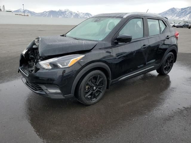 2020 Nissan Kicks SR