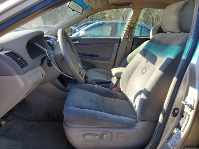 2005 Toyota Camry LE