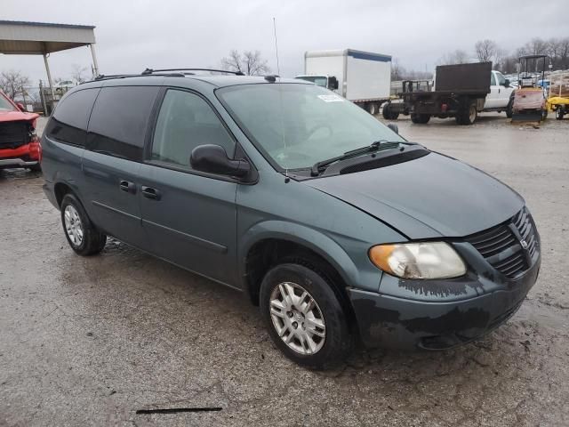 2005 Dodge Grand Caravan SE